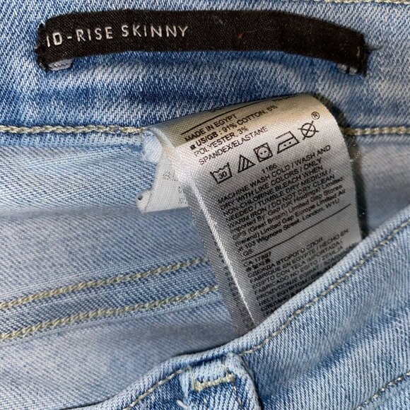 Banana Republic Mid Rise Skinny Size 31 Light Wash Ripped Knees Denim Jeans - Picture 5 of 7